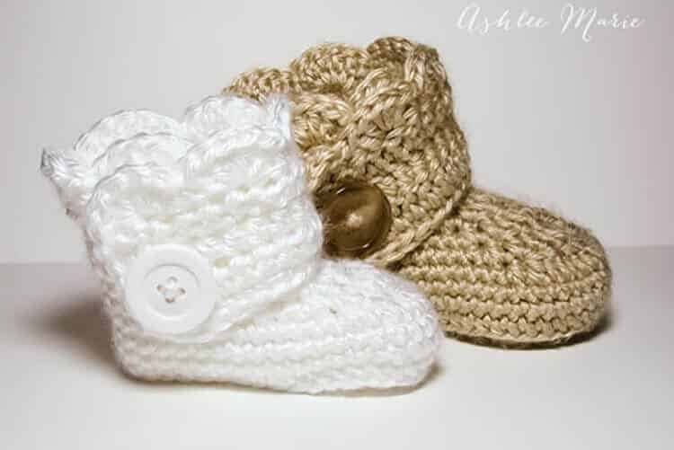 Free Crochet Pattern for baby boots