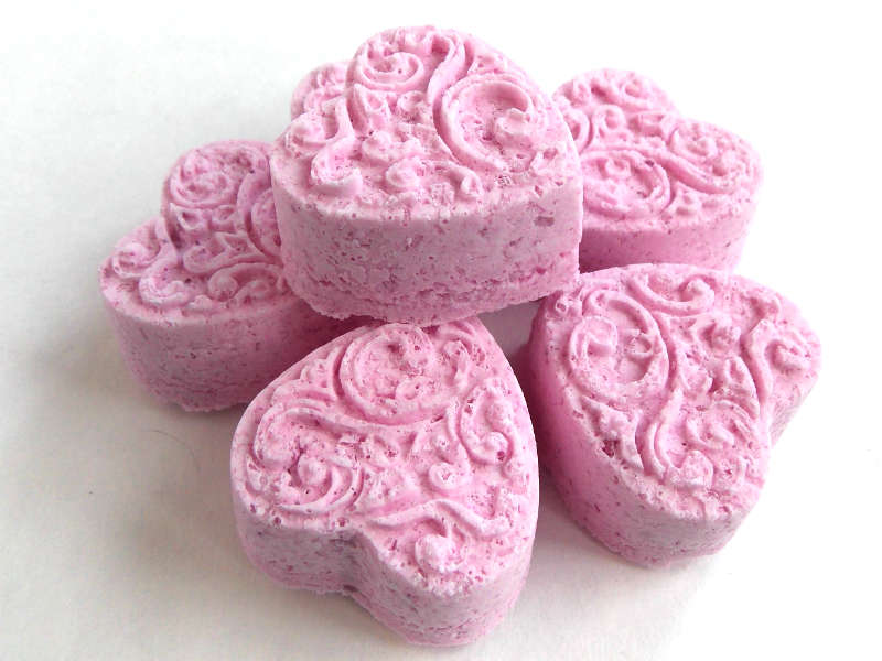 DIY Bath Bomb Recipe - by