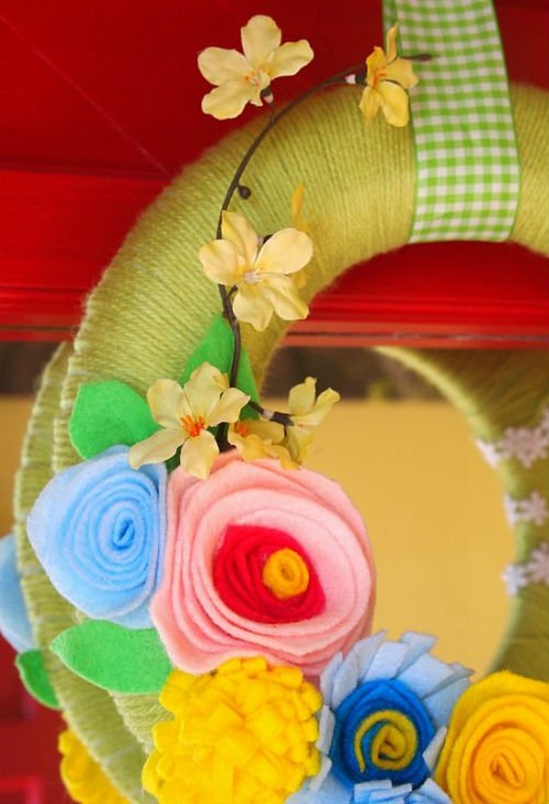 DIY Spring Wreaths, Fiberartsy.com