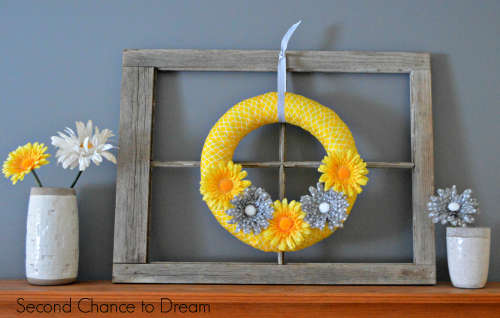DIY Spring Wreath for your mantel