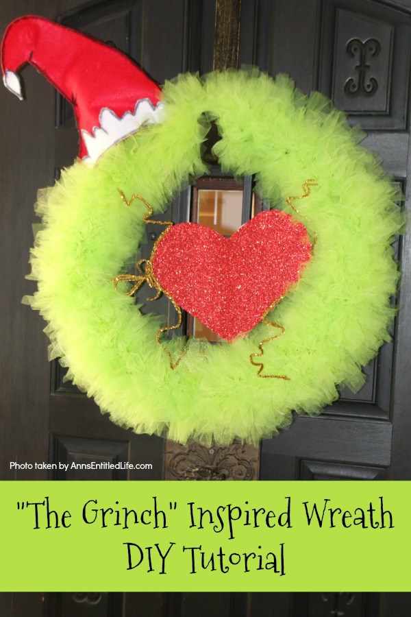 DIY Candy Cane Wreath