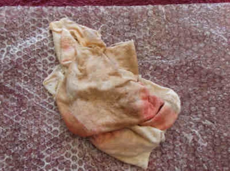 throwing the felt fabric