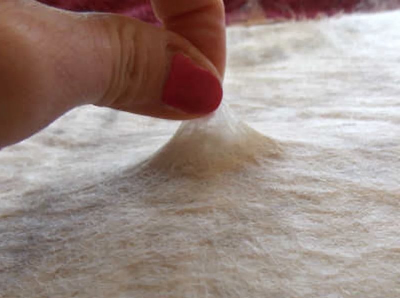 How to make felt - testing the felting process