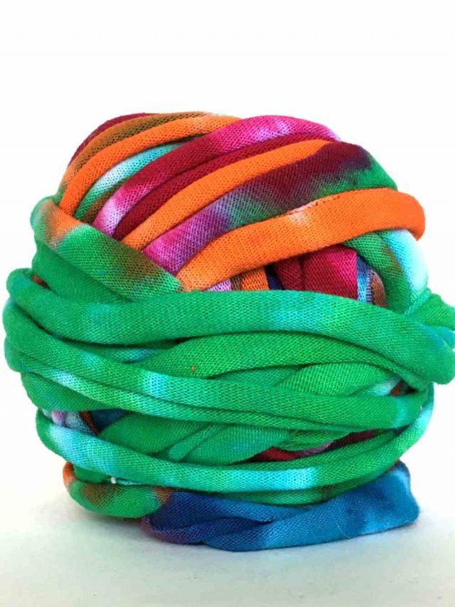 Easy DIY T Shirt Yarn
